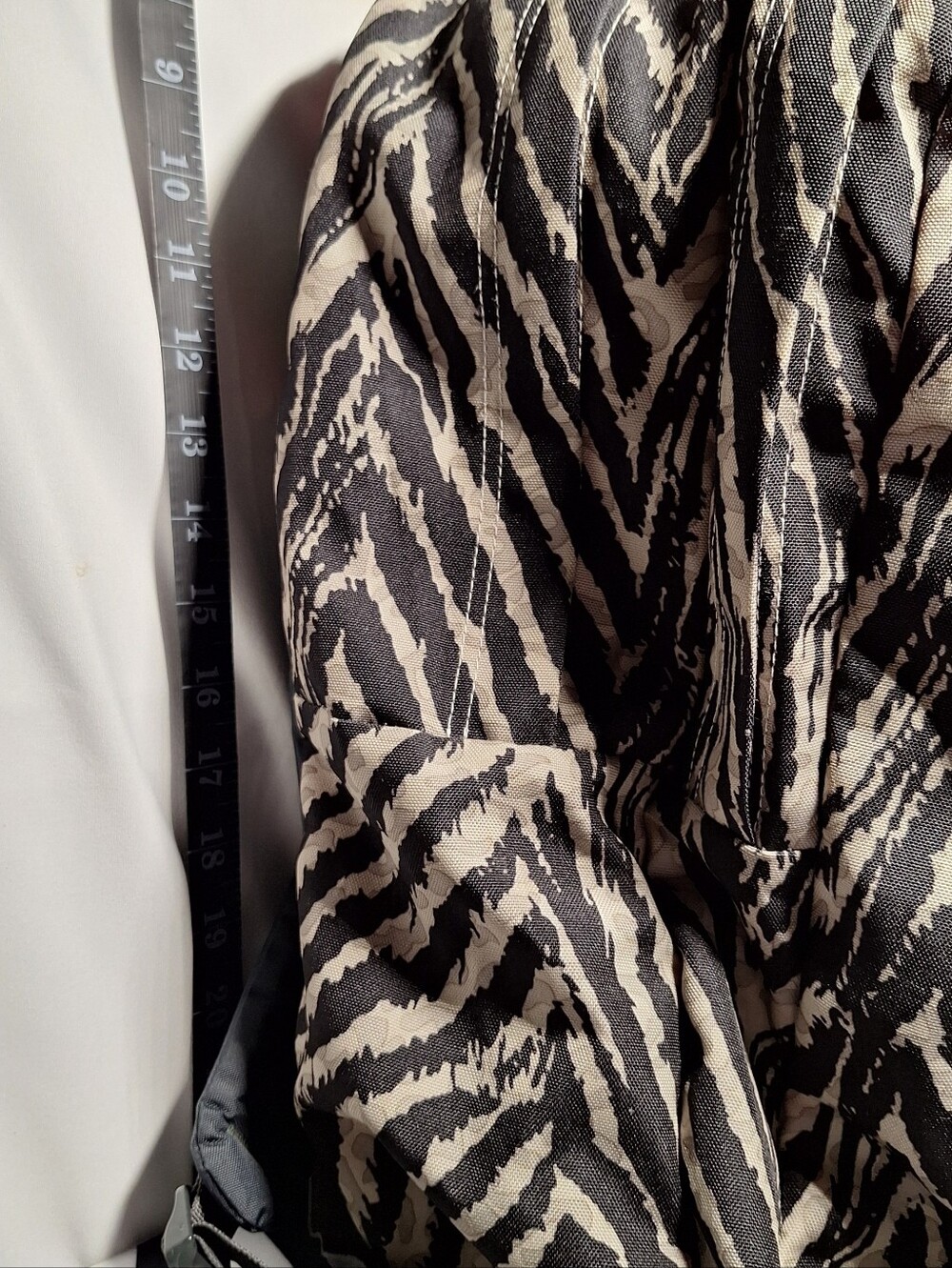 Jansport Backpack, Zebra Stripes, Black & Grey With Pink Accents - Picture 3 of 13